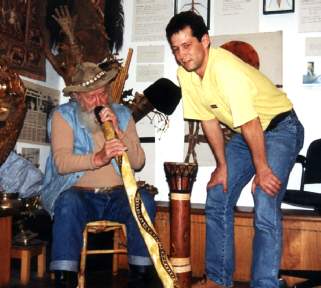 Harald Melcher zu Besuch im Abenteuer-Museum bei Rox